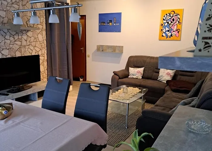 Wasgauer Felsen Und Seenland Ludwigswinkel